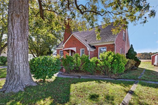 237 Cary ST, Smithfield, VA 23430