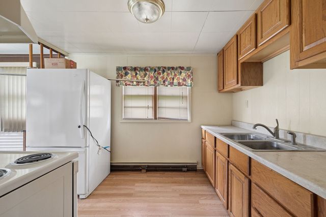 12900 S 94th Avenue, Palos Park, IL 60464