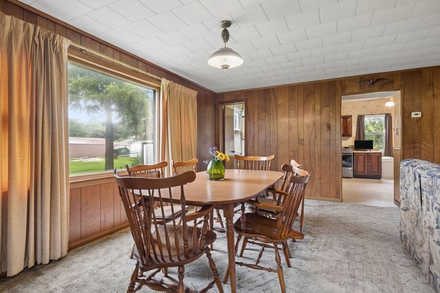 12900 S 94th Avenue, Palos Park, IL 60464
