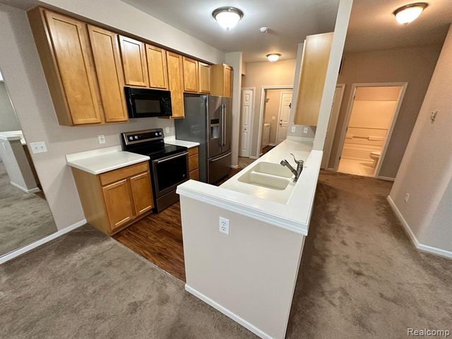2354 Pinecroft Drive, Canton, MI 48188