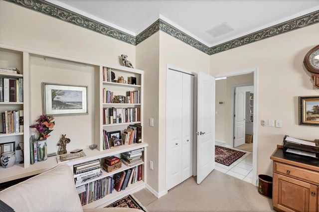 8684 WOODBRIAR DRIVE, Sarasota, FL 34238