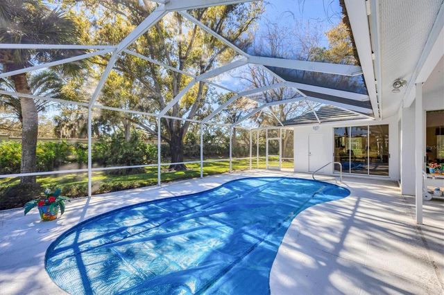 8684 WOODBRIAR DRIVE, Sarasota, FL 34238