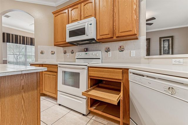 308 BEACON AVENUE, Kissimmee, FL 34759