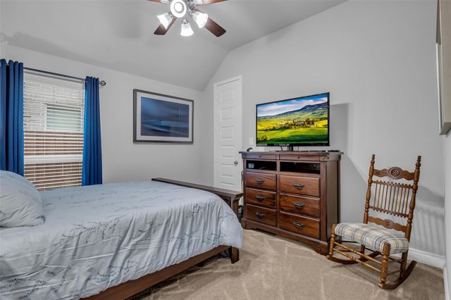 166 Painted Trillium Drive, Conroe, TX 77304