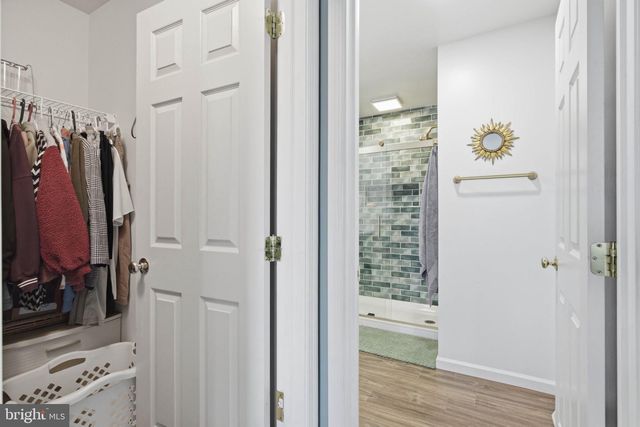 207 LAKESIDE XING, Mount Joy, PA 17552