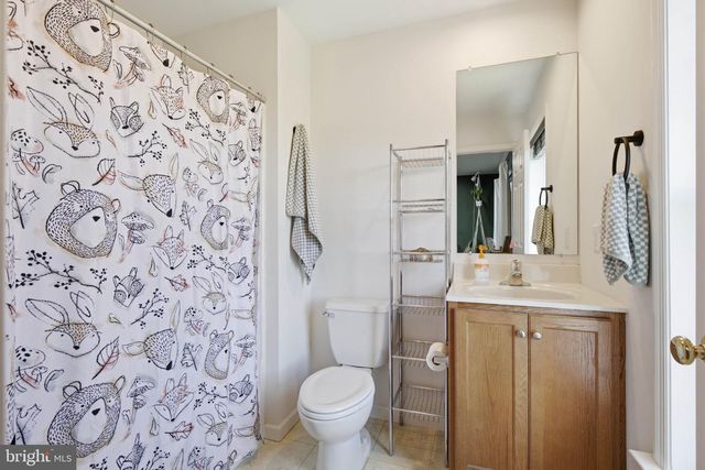 207 LAKESIDE XING, Mount Joy, PA 17552