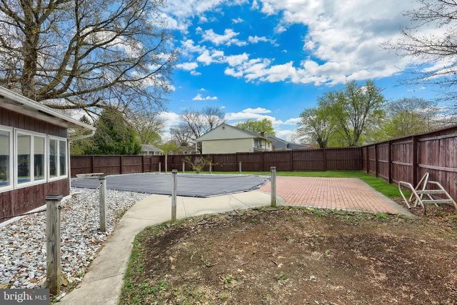 31 E LAKE VIEW DR, Littlestown, PA 17340