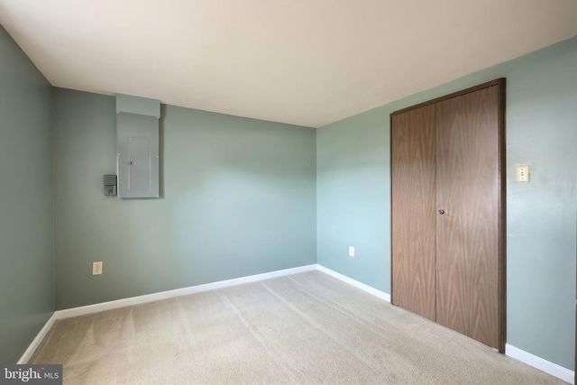 31 E LAKE VIEW DR, Littlestown, PA 17340