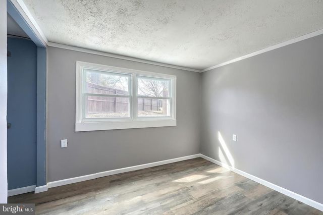 31 E LAKE VIEW DR, Littlestown, PA 17340