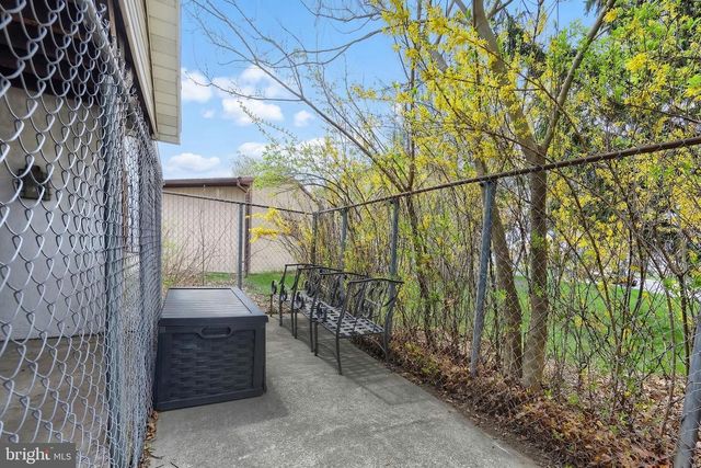31 E LAKE VIEW DR, Littlestown, PA 17340