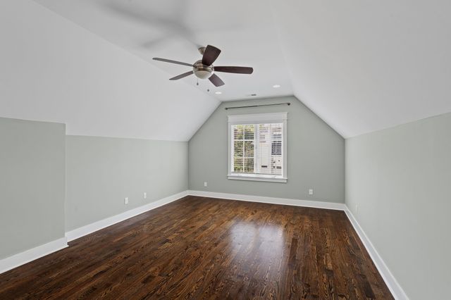 5704 Old Harding Pike, Nashville, TN 37205