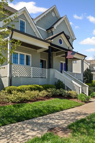 5704 Old Harding Pike, Nashville, TN 37205