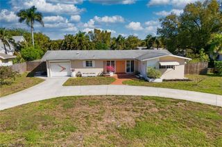 1239 Stadler DR, Fort Myers, FL 33901