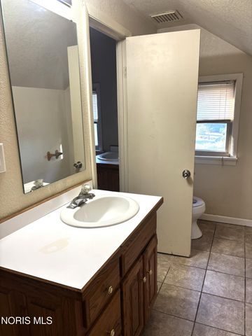 616 Wood Street, Delta, OH 43515