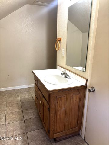 616 Wood Street, Delta, OH 43515