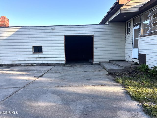 616 Wood Street, Delta, OH 43515