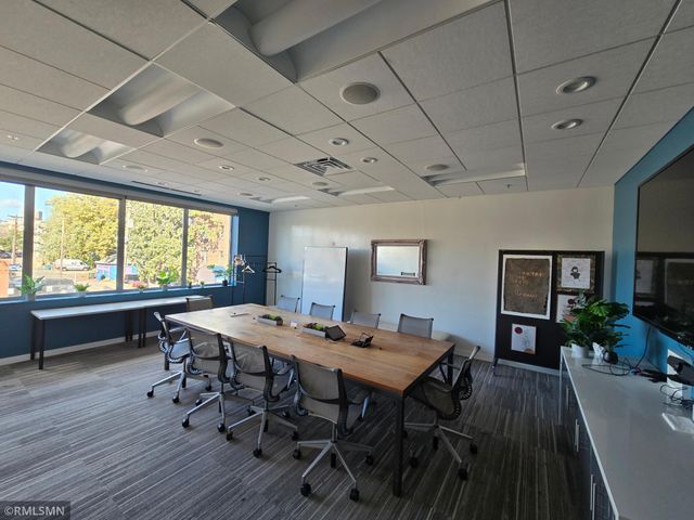 2429 Nicollet Avenue S, Minneapolis, MN 55404