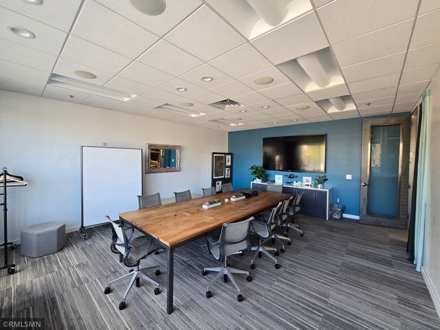 2429 Nicollet Avenue S, Minneapolis, MN 55404