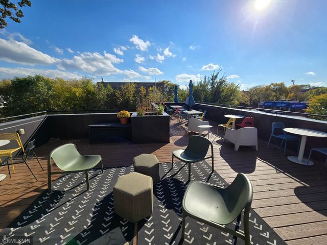 2429 Nicollet Avenue S, Minneapolis, MN 55404