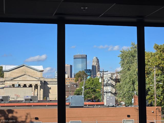 2429 Nicollet Avenue S, Minneapolis, MN 55404