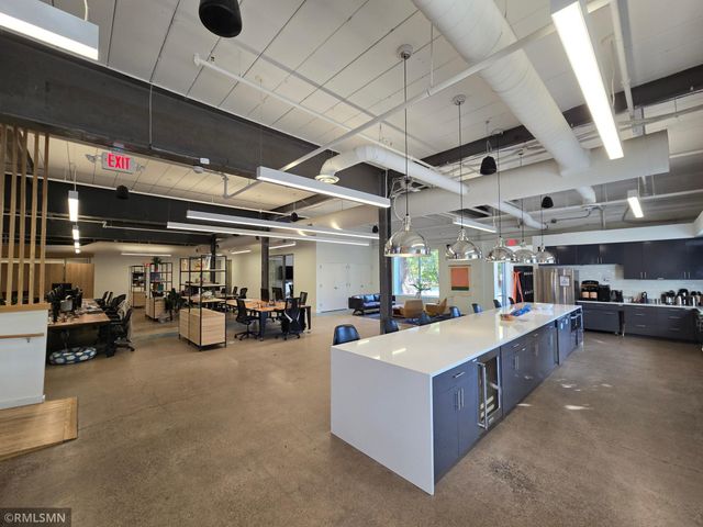 2429 Nicollet Avenue S, Minneapolis, MN 55404