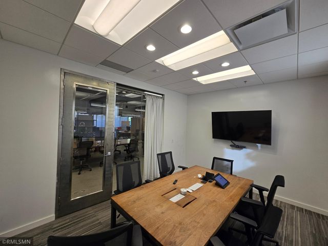 2429 Nicollet Avenue S, Minneapolis, MN 55404