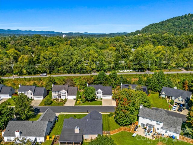 57 N Sunberry Trail, Fletcher, NC 28732