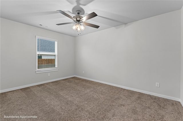 4234 W Buckaroo Street, Fayetteville, AR 72704