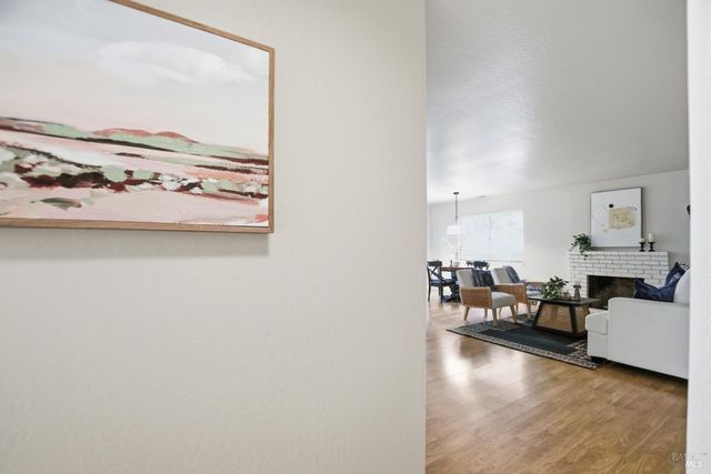 758 Pueblo Ave, Napa, CA 94558