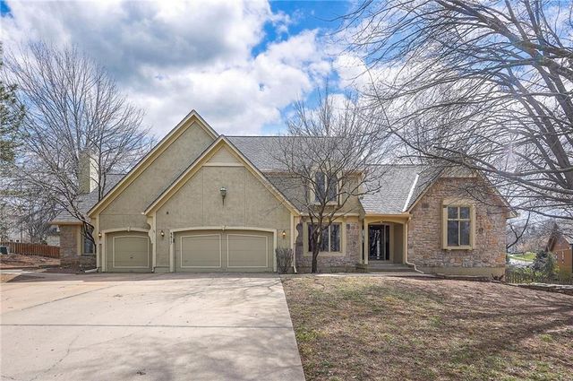 4417 W 130th Street, Leawood, KS 66209