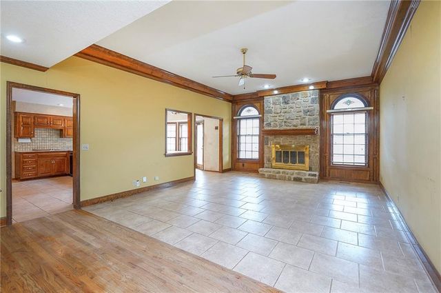 4417 W 130th Street, Leawood, KS 66209