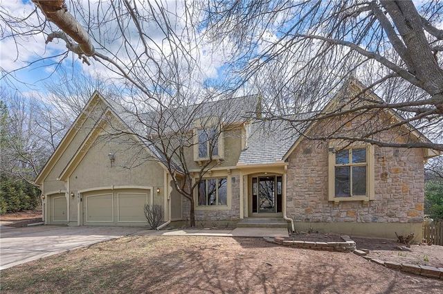 4417 W 130th Street, Leawood, KS 66209