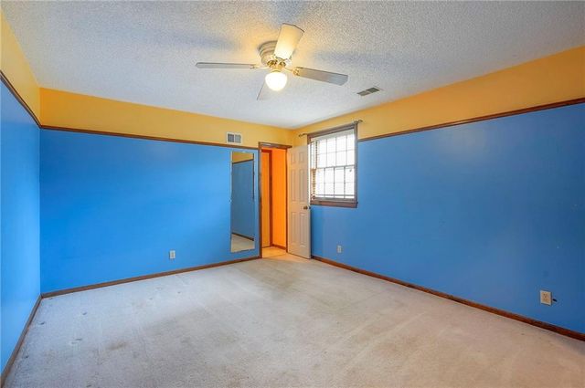 4417 W 130th Street, Leawood, KS 66209