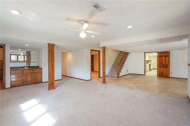 4417 W 130th Street, Leawood, KS 66209