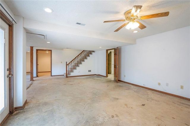 4417 W 130th Street, Leawood, KS 66209