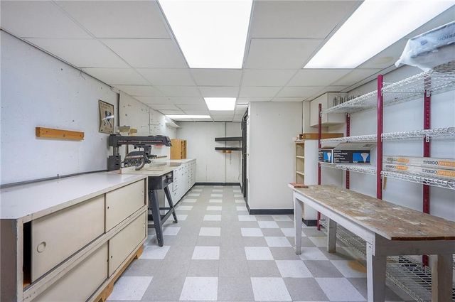 4417 W 130th Street, Leawood, KS 66209