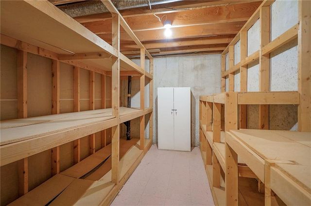 4417 W 130th Street, Leawood, KS 66209