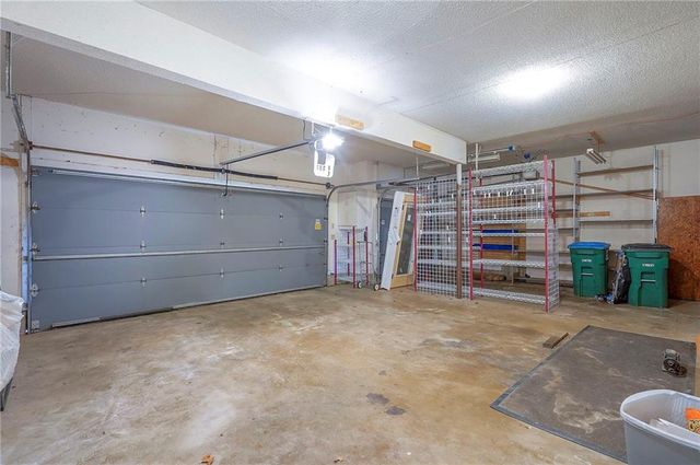 4417 W 130th Street, Leawood, KS 66209