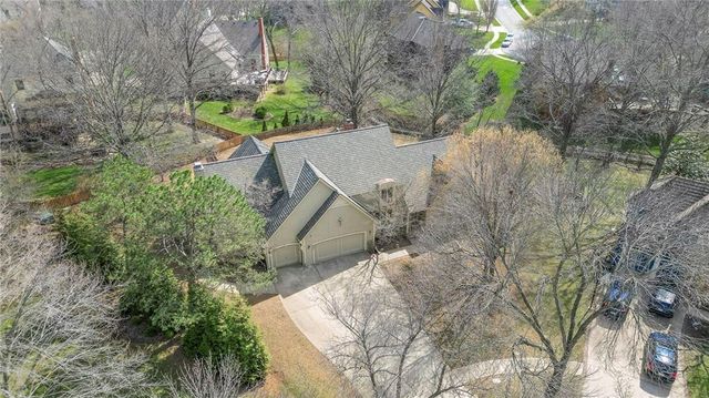 4417 W 130th Street, Leawood, KS 66209
