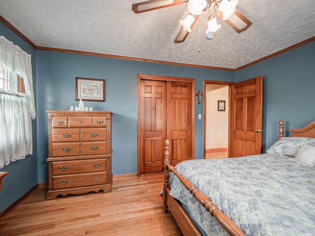 6617 W Mill Road, Evansville, IN 47720