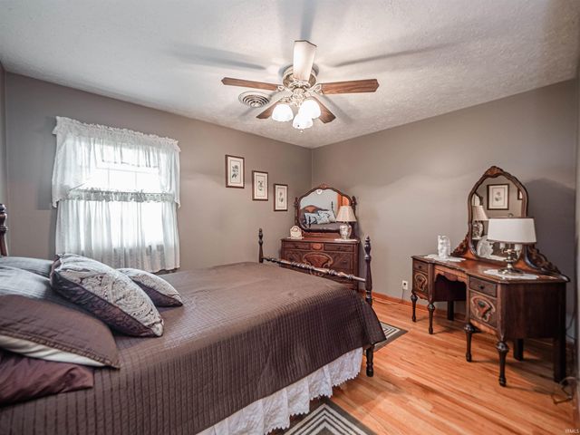 6617 W Mill Road, Evansville, IN 47720