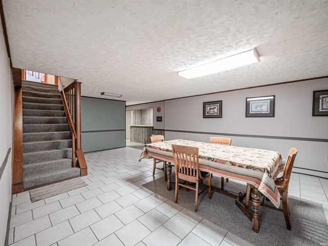 6617 W Mill Road, Evansville, IN 47720