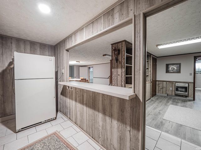 6617 W Mill Road, Evansville, IN 47720