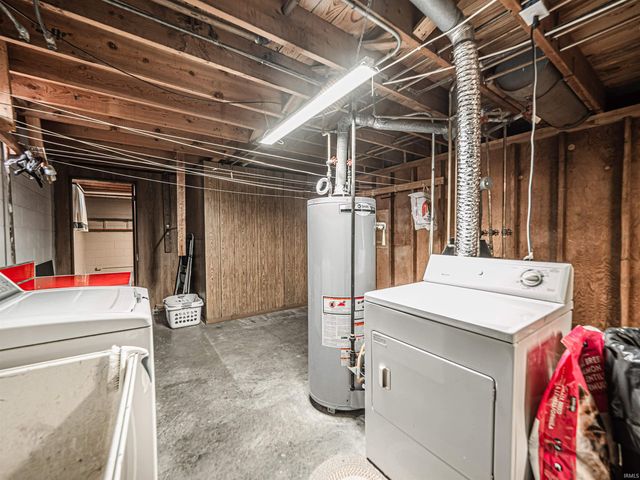 6617 W Mill Road, Evansville, IN 47720