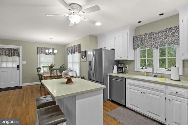 1942 BIBB STORE RD, Louisa, VA 23093