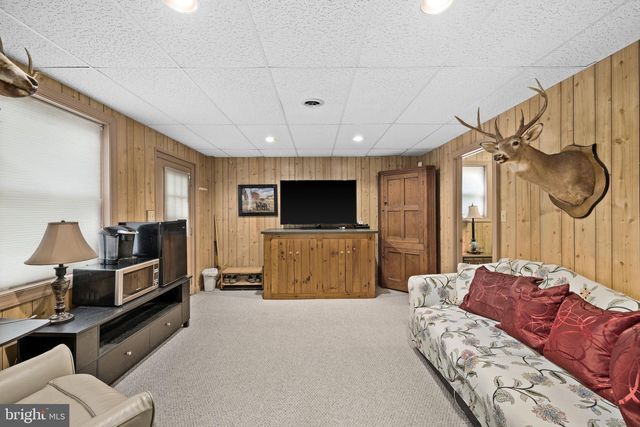 1942 BIBB STORE RD, Louisa, VA 23093