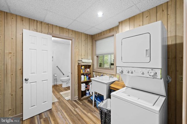 1942 BIBB STORE RD, Louisa, VA 23093