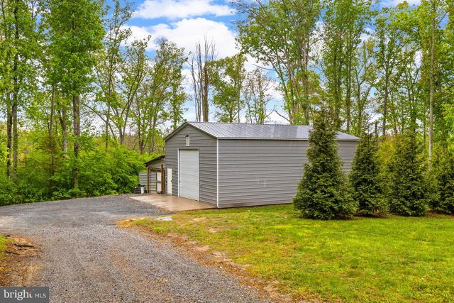 1942 BIBB STORE RD, Louisa, VA 23093