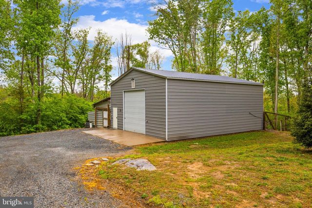 1942 BIBB STORE RD, Louisa, VA 23093