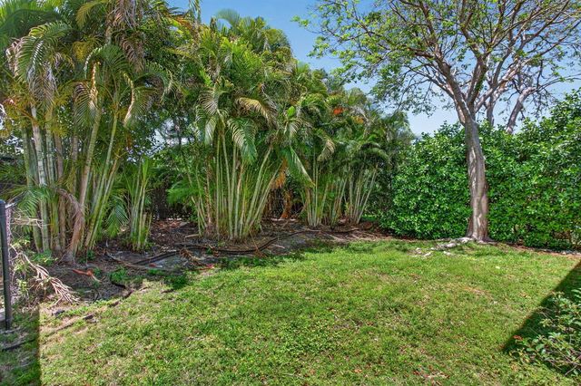 5133 Heron Place, Coconut Creek, FL 33073